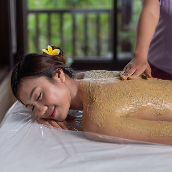 Boreh Body Mask 90 Min - AYANA Komodo Waecicu Beach