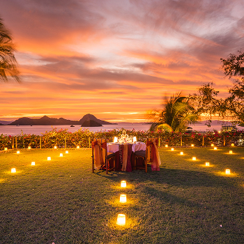 Candle Light Dinner - AYANA Komodo Waecicu Beach